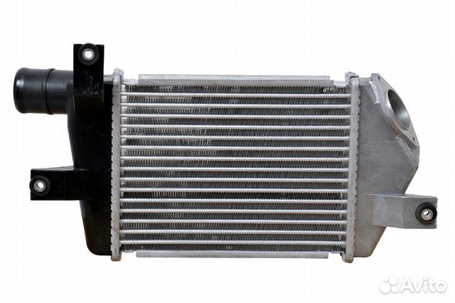 Интеркулер Mitsubishi MN135001 L200 Pajero Sport