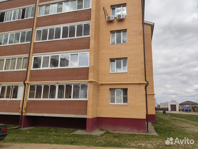 2-к квартира, 62 м², 2/5 эт.