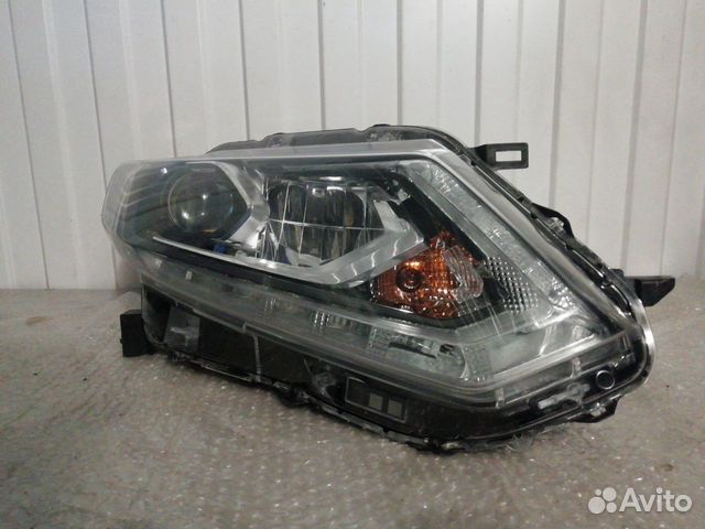 Фара led передняя правая Nissan X-Trail 3