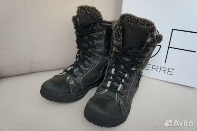 Сапоги ботинки зимние GF Ferre разм.34