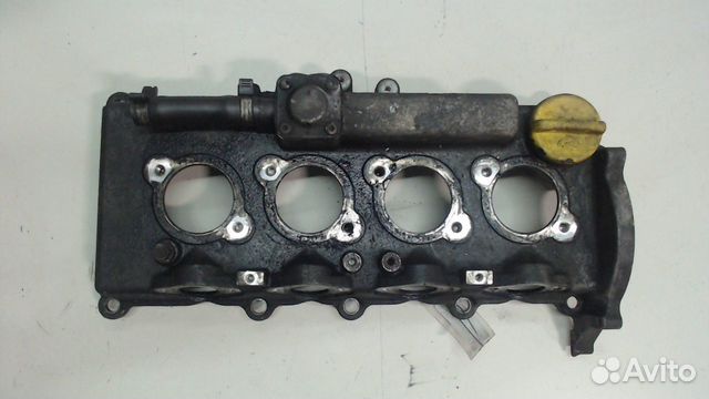 Крышка клапанная двс Opel Astra H, 2006 Крышка клапанная двс Opel Astra H, 2006