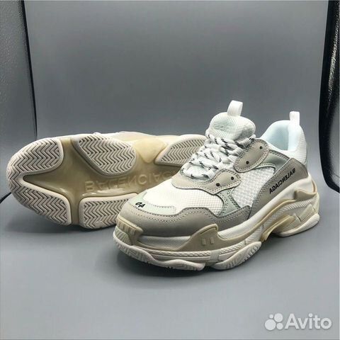 Balenciaga Triple S