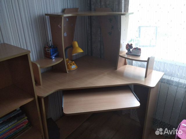 Компьютерный стол