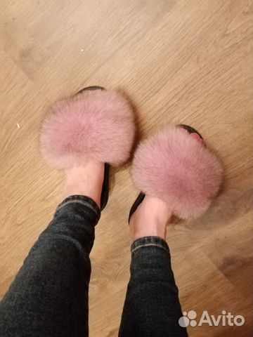 Меховые шлепанцы Меховые шлепанцы