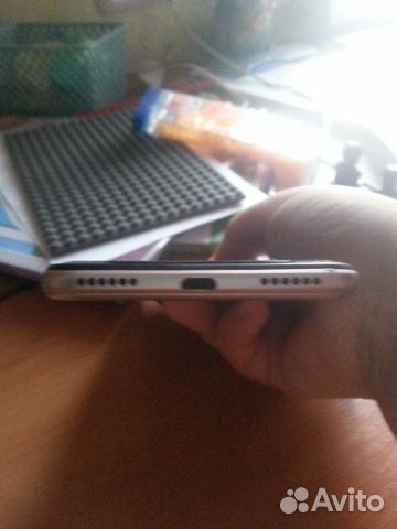 Телефон honor 8a 32gb Телефон honor 8a 32gb