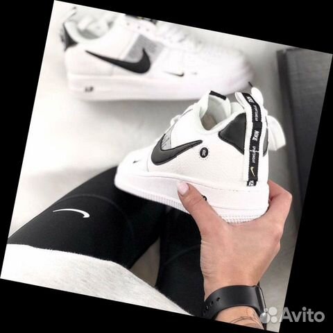 Кроссовки Nike