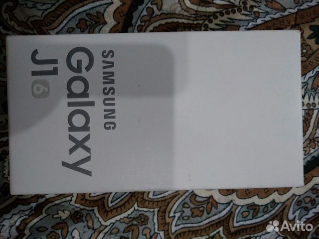 Телефон Samsung j1 Телефон Samsung j1