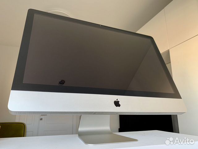 Apple iMac 27’ mid 2010 Apple iMac 27’ mid 2010