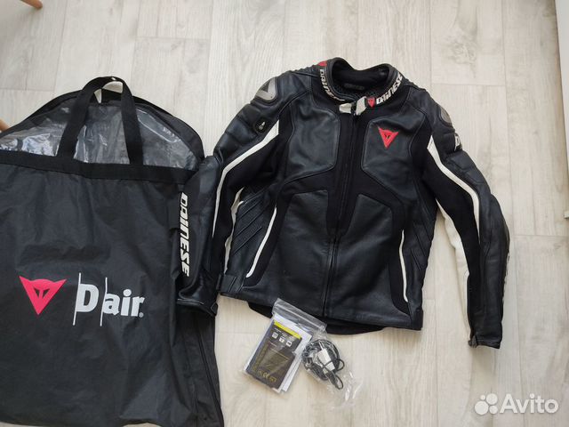 Dainese Misano D-Air мотокуртка 50 с airbag Dainese Misano D-Air мотокуртка 50 с airbag