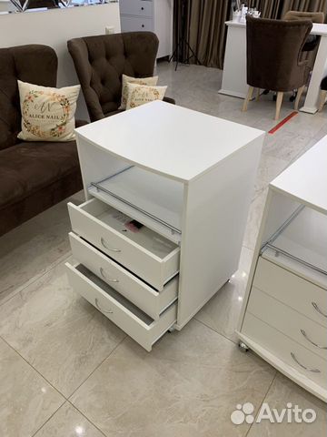 Педикюрные тумбы Италика Педикюрные тумбы Италика