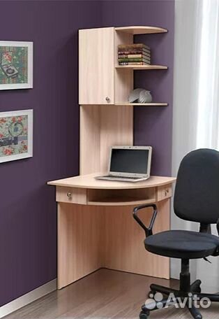 Стол компьютерный