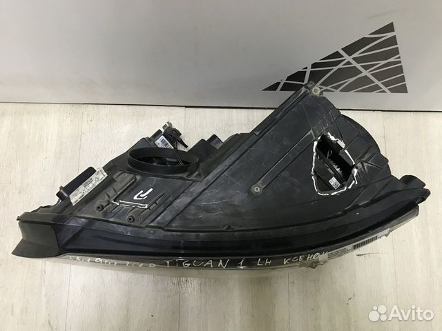 Фара левая ксенон Volkswagen Tiguan 1 oem 5n194175