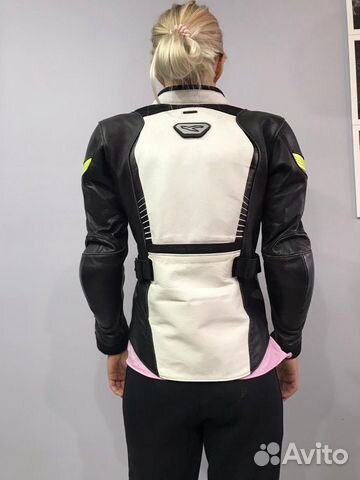 Мото куртка кожаная (Женская) Мото куртка кожаная (Женская)