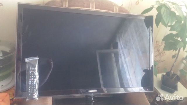 Samsung UE40D6100SW(1 метр). Смарт, Вай-Фай, DTB-T
