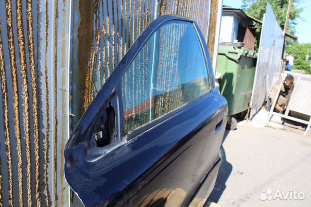Дверь задняя левая и правая Volvo S60