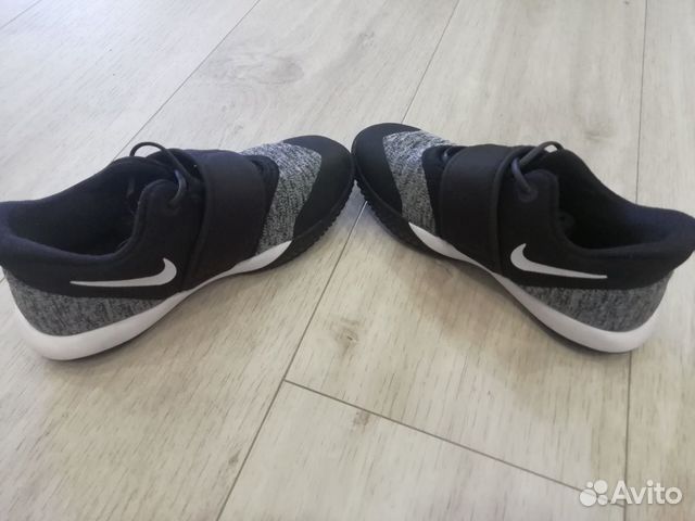 Детские кроссовки Nike Детские кроссовки Nike