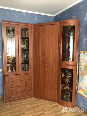 Шкаф угловой с комодный и книжным отделениями