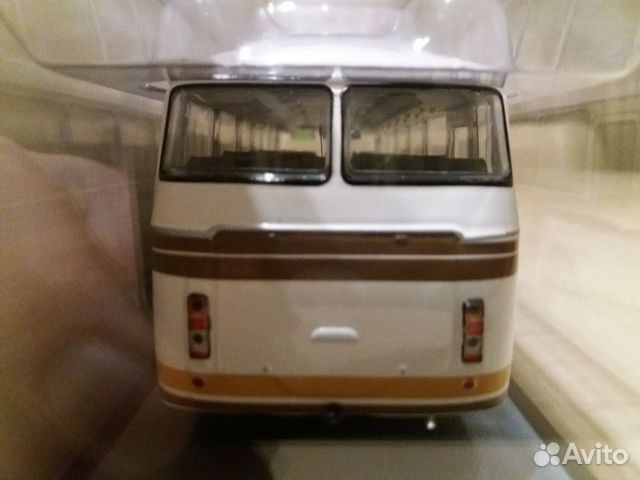 Автобус лаз-699R 1:43