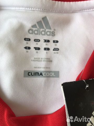 Футболка adidas Футболка adidas