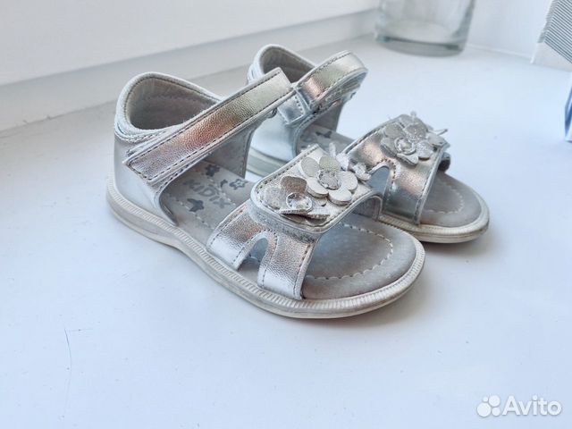 Сандали для девочки