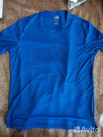 Футболки The North Face