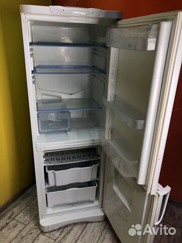 Холодильник Indesit Холодильник Indesit