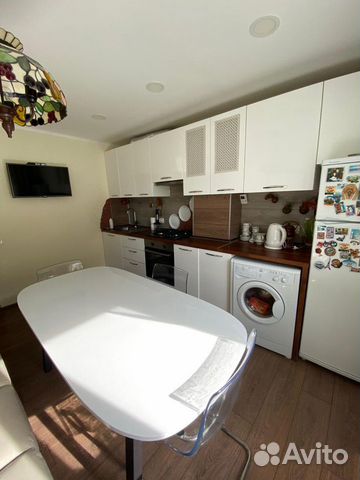 2-к квартира, 58 м², 3/5 эт. 2-к квартира, 58 м², 3/5 эт.