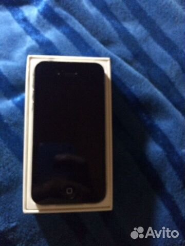 Телефон iPhone 4s