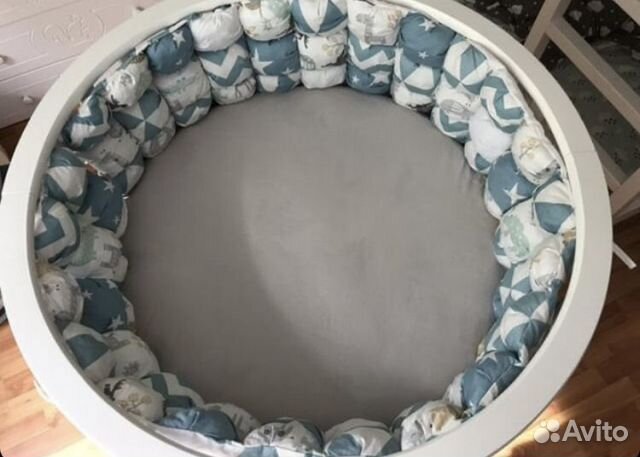 Бортик бомбон