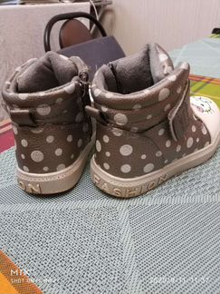 Ботинки для девочки осенние. р.28
