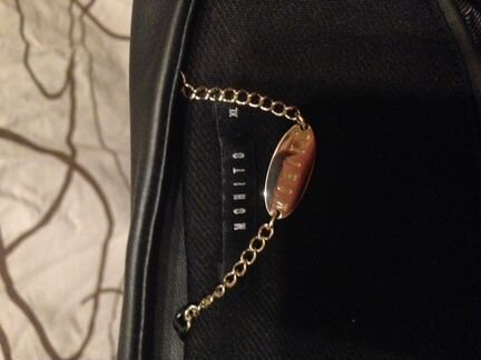 Пиджак и кожаная куртка