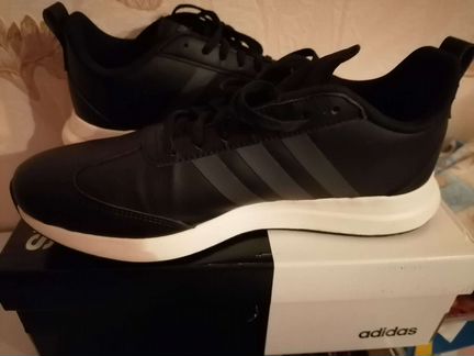 Кроссовки Adidas