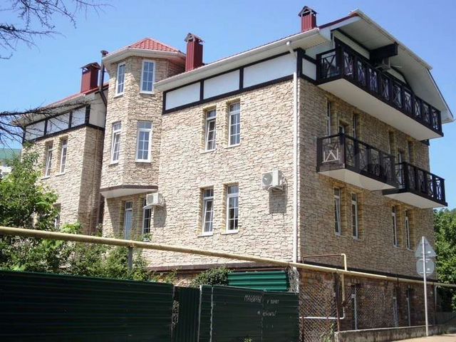 Комната 20 м², 2/2 эт.