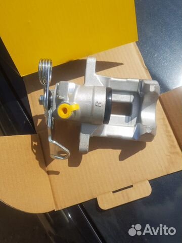 Суппорт тормозной правый Blitz BZ0104