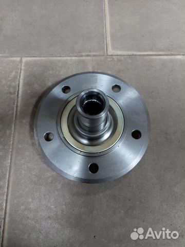 Ступица ваз 2121 (22 шлица) голая. Новая