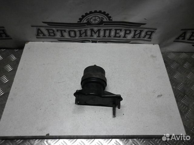 Подушка крепления двигателя Lexus RX300 2001 3.0