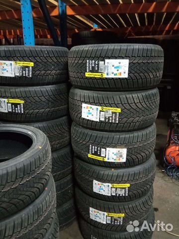 Roadmarch Winter XPro 888 245/40 R18