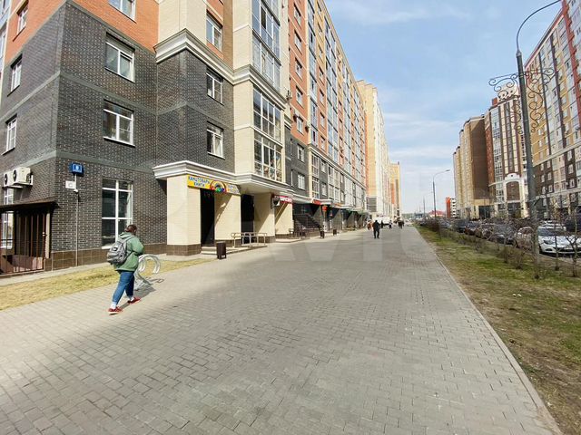 Сдам торговое помещение, 17,9 м²