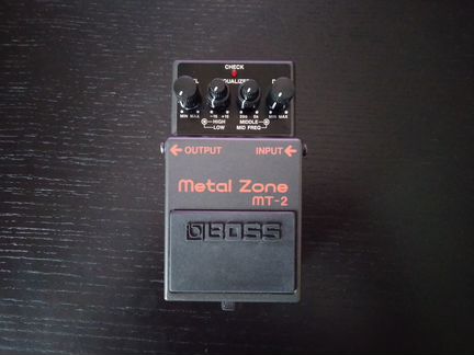 Boss MT-2 metal zone