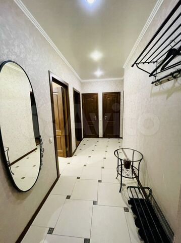 2-к. квартира, 56 м², 5/10 эт.