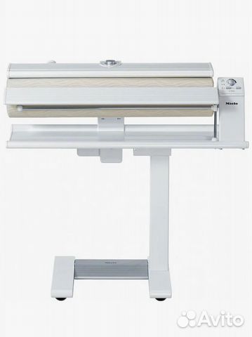 Гладильная машина Miele B 995 D