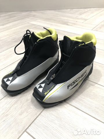 Лыжные ботинки Fischer детские 33р