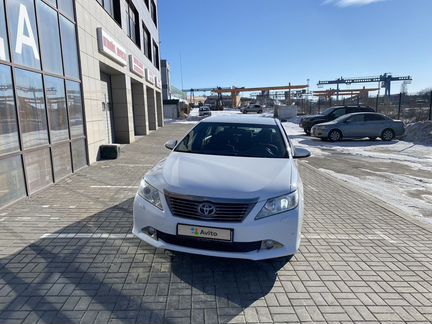 Toyota Camry 2.5 AT, 2014, 212 000 км