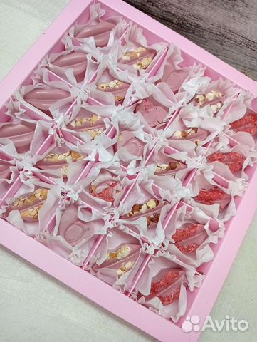 Шоколадные наборы 14 февраля,торты