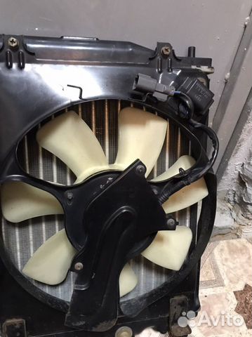 Радиатор охлаждения Honda Civic 4d
