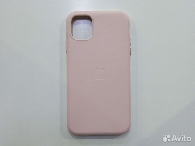 Кожаный чехол на iPhone 11 розовый