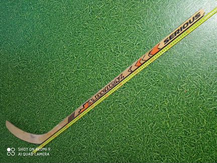 Клюшка хоккейная