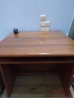 Стол компьютерный