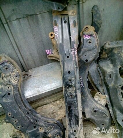 Лонжерон поперечный средний Toyota LandCruiser100