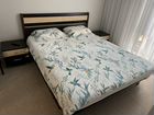 Кровать с тумбочками и матрасом 160*200 объявление продам